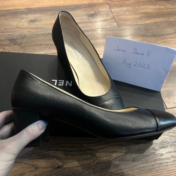 Chanel uniform shoes 39.5 - Picture 3 of 5